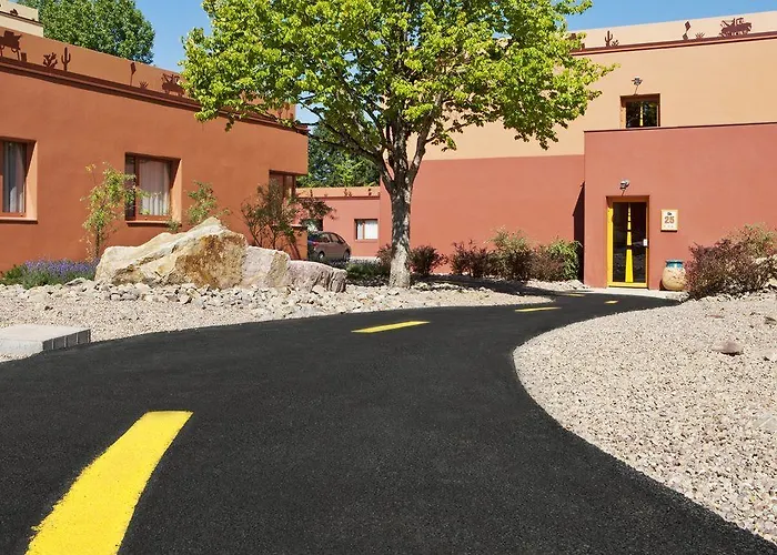 Ξενοδοχείο Santa Fe 2*